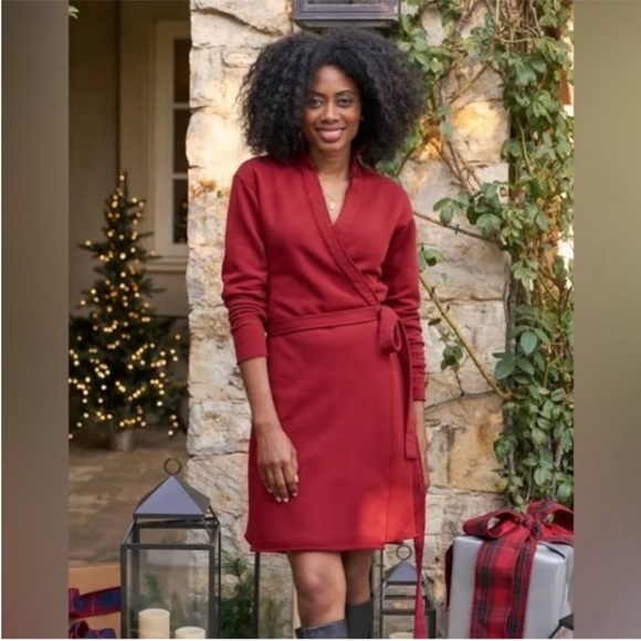 NWT FRANK & EILEEN Willa Triple Fleece Wrap Dress  Cranberry Size Small - Picture 1 of 12